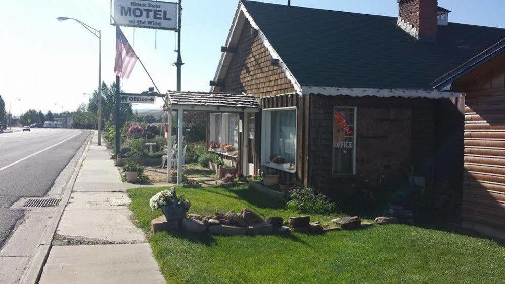 Black Bear Inn Dubois Exterior photo